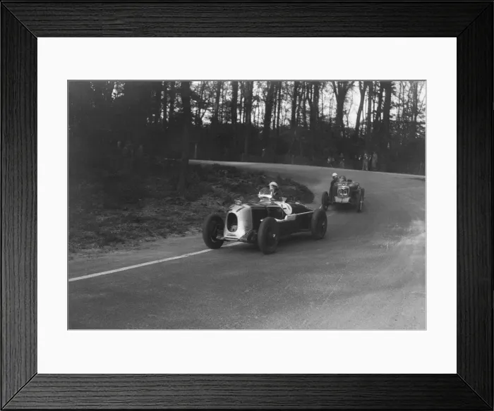 Framed Print : MG Magnette of a Rigby leading JR Grices Riley Brooklands at Donington Park, Leicestershire Framed Print : MG Magnette of a Rigby leading JR Grices Riley Brooklands at Donington Park, Leicestershire