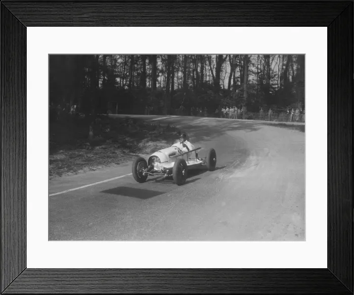 Framed Print : Riley offset-bodied single seater of Hector Dobbs racing at Donington Park, Leicestershire, 1935 Framed Print : Riley offset-bodied single seater of Hector Dobbs racing at Donington Park, Leicestershire, 1935
