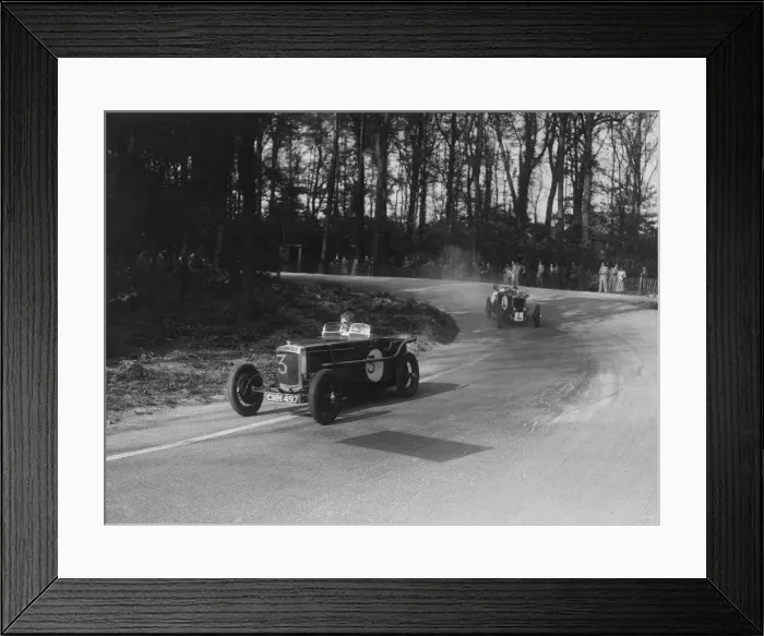 Framed Print : Two Frazer-Nash cars racing at Donington Park, Leicestershire, 1930s. Artist: Bill Brunell Framed Print : Two Frazer-Nash cars racing at Donington Park, Leicestershire, 1930s. Artist: Bill Brunell