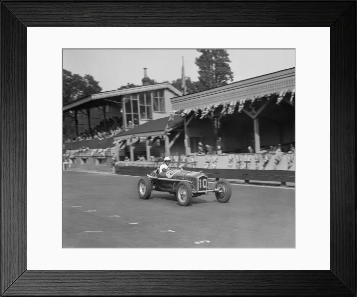 Framed Print : Alfa Romeo Monza of Kenneth Evans racing at Crystal Palace, London, 1939. Artist: Bill Brunell Framed Print : Alfa Romeo Monza of Kenneth Evans racing at Crystal Palace, London, 1939. Artist: Bill Brunell