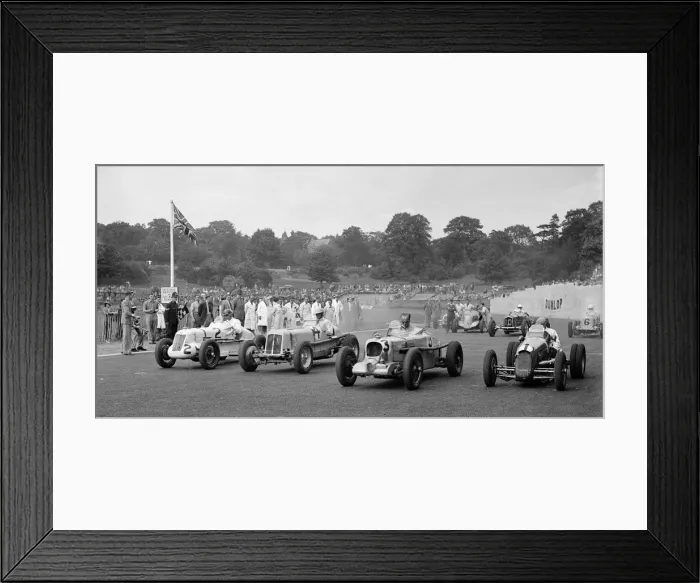 Framed Print : MG R type of Bill Esplen, ERA of Geg Parnell and MG of H Stuart-Wilton, Crystal Palace, 1939 Framed Print : MG R type of Bill Esplen, ERA of Geg Parnell and MG of H Stuart-Wilton, Crystal Palace, 1939