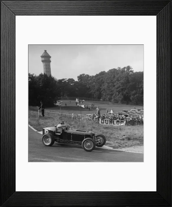 Framed Print : ERA of Raymond Mays racing at Crystal Palace, London, 1939. Artist: Bill Brunell Framed Print : ERA of Raymond Mays racing at Crystal Palace, London, 1939. Artist: Bill Brunell
