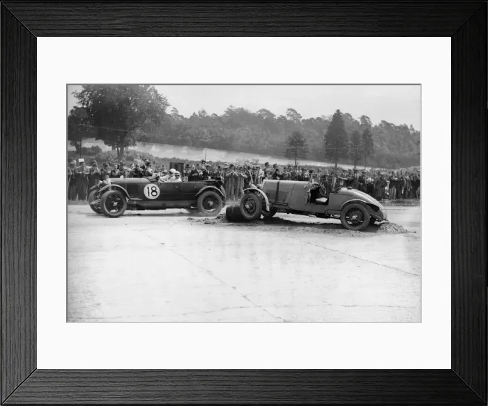 Framed Print : Lagonda passing R Childes crashed Lea-Francis, BARC 6-Hour Race, Brooklands, Surrey Framed Print : Lagonda passing R Childes crashed Lea-Francis, BARC 6-Hour Race, Brooklands, Surrey