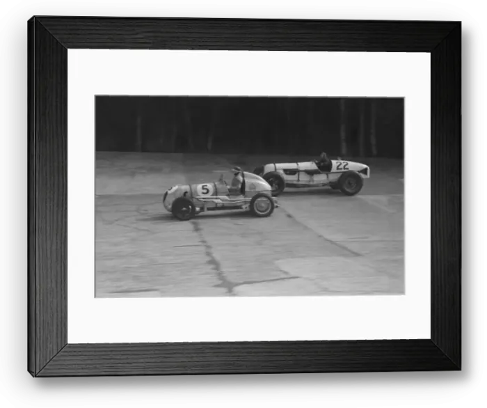 Framed Print : MG and Bowler-Hofman Special competing in the BRDC 500 Mile Race, Brooklands, 1937 Framed Print : MG and Bowler-Hofman Special competing in the BRDC 500 Mile Race, Brooklands, 1937