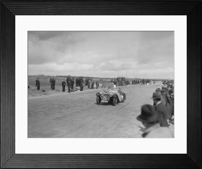Framed Print : Singer Le Mans of FA Thatcher competing in the RSAC Scottish Rally, 1934. Artist: Bill Brunell Framed Print : Singer Le Mans of FA Thatcher competing in the RSAC Scottish Rally, 1934. Artist: Bill Brunell