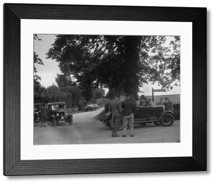 Framed Print : Standard and Morris at the JCC Inter-Centre Rally, 1932. Artist: Bill Brunell Framed Print : Standard and Morris at the JCC Inter-Centre Rally, 1932. Artist: Bill Brunell