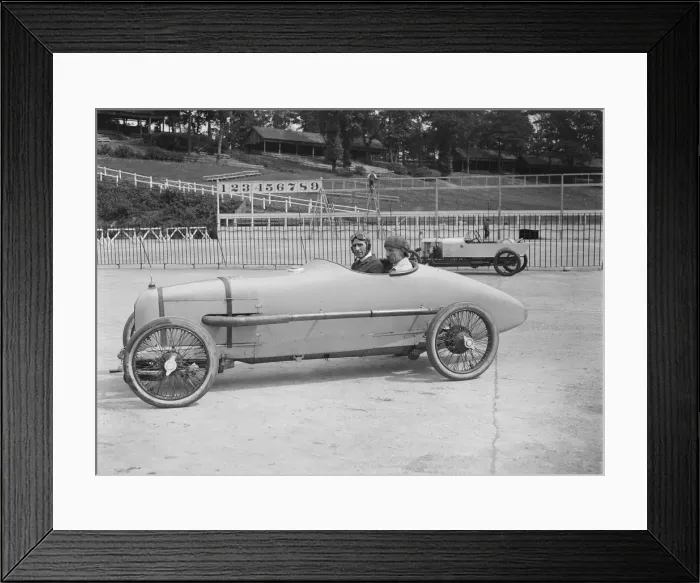 Framed Print : Enfield-Allday of AC Bertelli at the JCC 200 Mile Race, Brooklands, 1922. Artist: Bill Brunell Framed Print : Enfield-Allday of AC Bertelli at the JCC 200 Mile Race, Brooklands, 1922. Artist: Bill Brunell