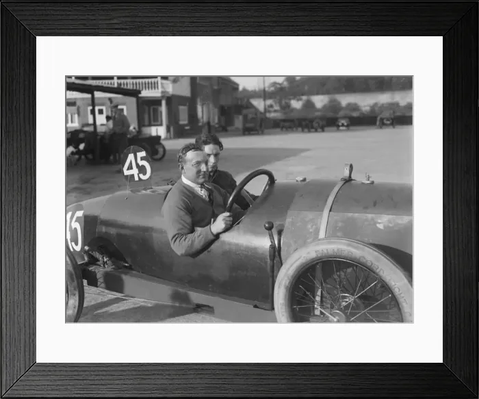 Framed Print : Horstman of TL Edwards, JCC 200 Mile Race, Brooklands, 1921. Artist: Bill Brunell Framed Print : Horstman of TL Edwards, JCC 200 Mile Race, Brooklands, 1921. Artist: Bill Brunell