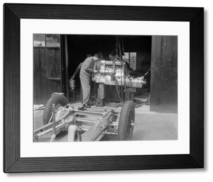 Framed Print : Working on the engine of Raymond Mays Vauxhall-Villiers, c1930s. Artist: Bill Brunell Framed Print : Working on the engine of Raymond Mays Vauxhall-Villiers, c1930s. Artist: Bill Brunell