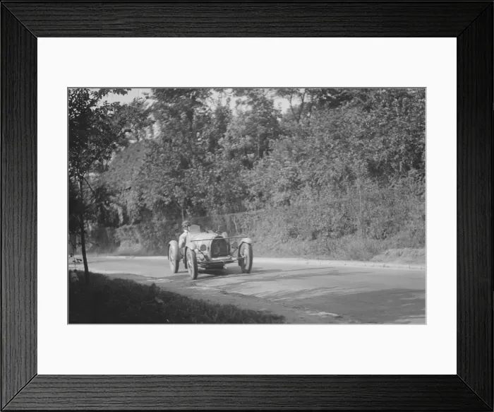 Framed Print : Bugatti competing at the Boulogne Motor Week, France, 1928. Artist: Bill Brunell Framed Print : Bugatti competing at the Boulogne Motor Week, France, 1928. Artist: Bill Brunell