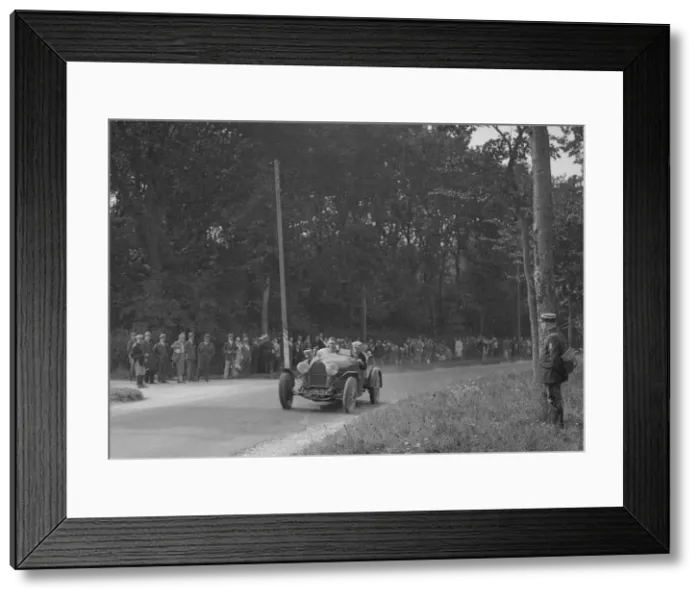 Framed Print : Bugatti competing at the Boulogne Motor Week, France, 1928. Artist: Bill Brunell Framed Print : Bugatti competing at the Boulogne Motor Week, France, 1928. Artist: Bill Brunell