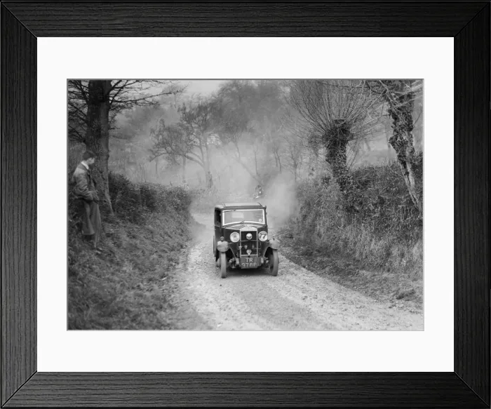 Framed Print : Triumph Scorpion of FM Hill competing in the NWLMC London-Gloucester Trial, 1931 Framed Print : Triumph Scorpion of FM Hill competing in the NWLMC London-Gloucester Trial, 1931