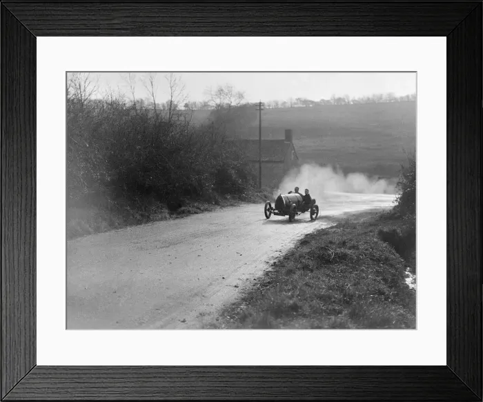 Framed Print : Bugatti Brescia competing in the MAC Shelsley Walsh Hillclimb, Worcestershire, 1920s Framed Print : Bugatti Brescia competing in the MAC Shelsley Walsh Hillclimb, Worcestershire, 1920s