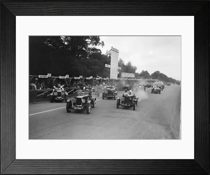Framed Print : Start of a the Irish Grand Prix Saorstat Cup race, Phoenix Park, Dublin, 1930. Artist: Bill Brunell Framed Print : Start of a the Irish Grand Prix Saorstat Cup race, Phoenix Park, Dublin, 1930. Artist: Bill Brunell