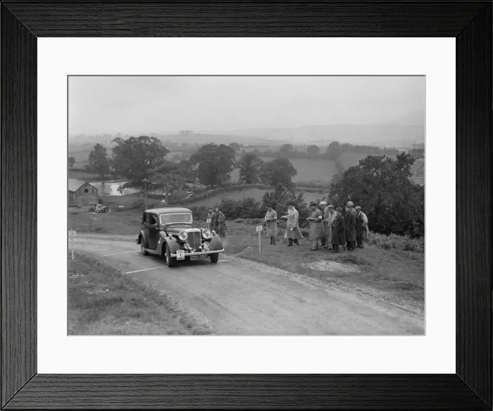 Framed Print : Daimler Light Straight 8 saloon of WH Smith competing in the South Wales Auto Club Welsh Rally Framed Print : Daimler Light Straight 8 saloon of WH Smith competing in the South Wales Auto Club Welsh Rally
