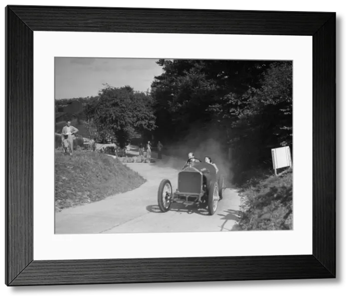 Framed Print : RGJ Nash driving Vieux Charles III, 1912 Lorraine-Dietrich, at the VSCC Croydon Speed Trials, 1937