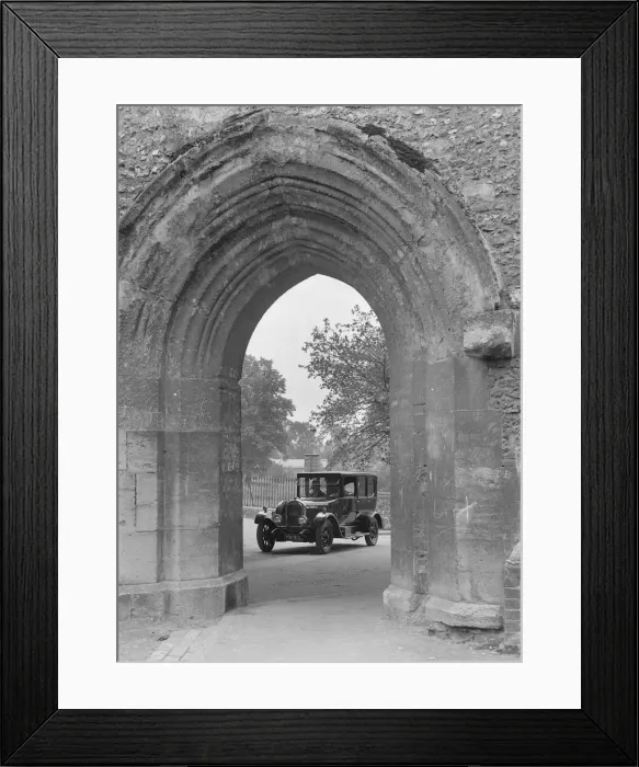Framed Print : Singer 4-door saloon, St. Albans, Hertfordshire, c1920s-c1930s. Artist: Bill Brunell Framed Print : Singer 4-door saloon, St. Albans, Hertfordshire, c1920s-c1930s. Artist: Bill Brunell