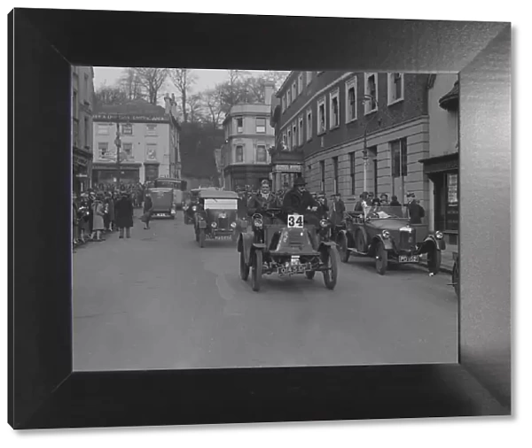 1902 Renault of W Vincent taking part in the London-Brighton Run, Reigate, Surrey, 1928