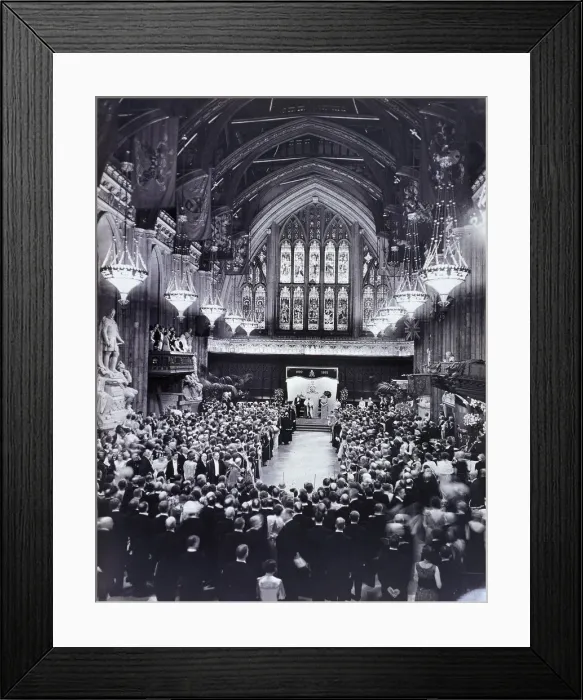 Framed Print : King George V and Queen Marys Jubilee at the Guildhall, London, 1935 Framed Print : King George V and Queen Marys Jubilee at the Guildhall, London, 1935
