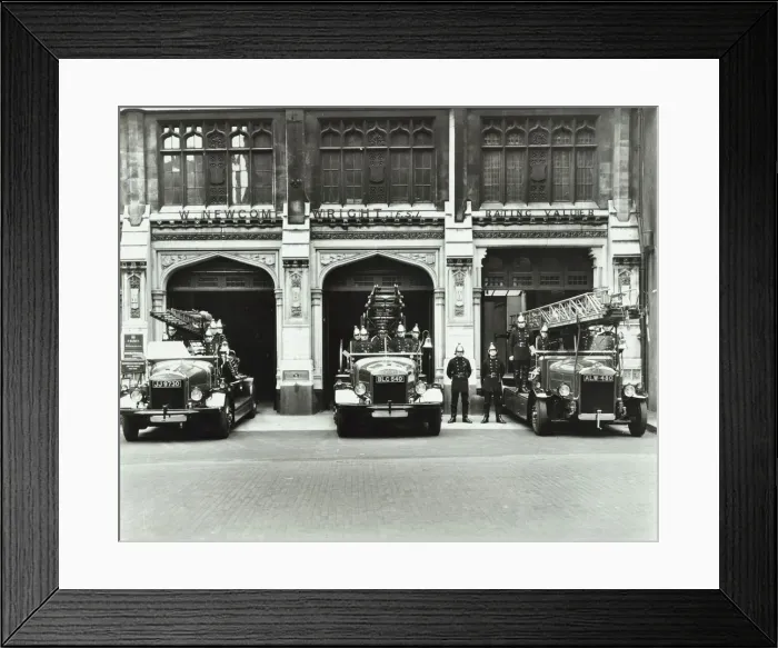 Framed Print : Firemen outside Bishopsgate Fire Station, Bishopsgate, City of London, 1908 Framed Print : Firemen outside Bishopsgate Fire Station, Bishopsgate, City of London, 1908