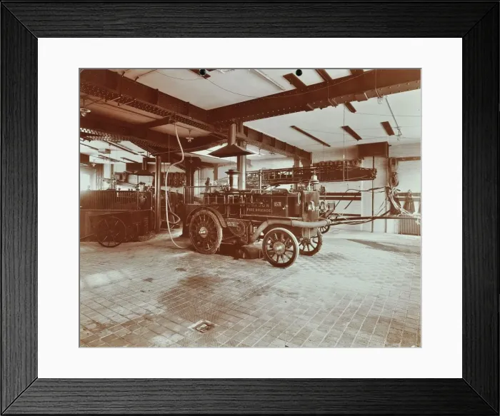 Framed Print : Fire engine at Cannon Street Fire Station, Cannon Street, City of London, 1907