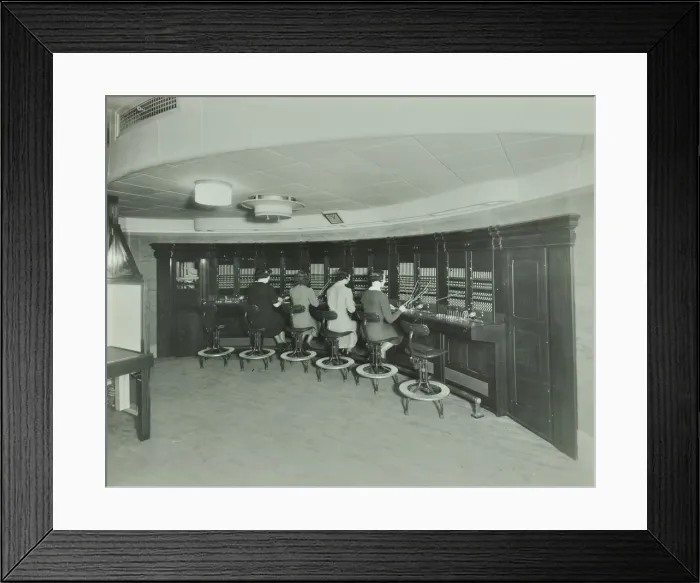 Framed Print : Telephonists at the Fire Brigade Headquarters, Lambeth, London, 1940 Framed Print : Telephonists at the Fire Brigade Headquarters, Lambeth, London, 1940