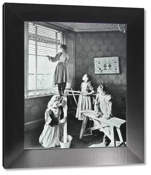 Housewifery lesson, Dulwich Hamlet School, Dulwich Village, London, 1908
