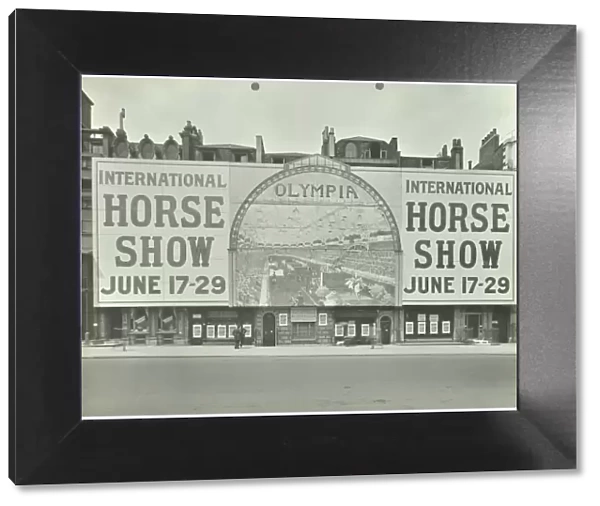 Advertisement for the International Horse Show, 114 Piccadilly, London, 1912