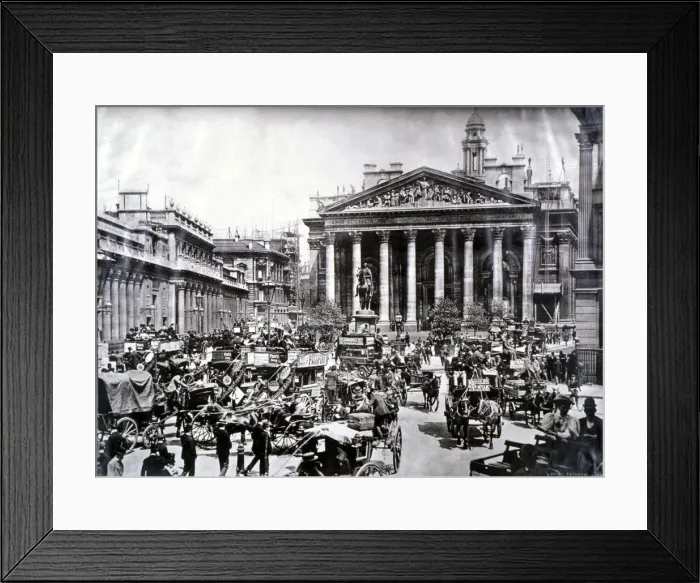 Framed Print : Crowded street scene in front of the Royal Exchange, London, c1900 Framed Print : Crowded street scene in front of the Royal Exchange, London, c1900
