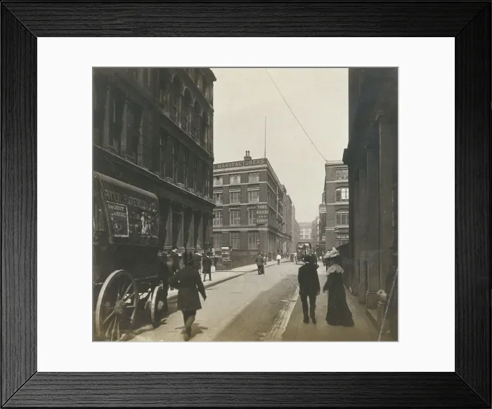 Framed Print : Milton Street, London, c1920 Framed Print : Milton Street, London, c1920