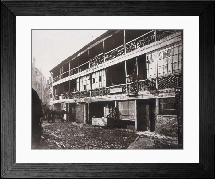 Framed Print : Kings Head Inn, Southwark, London, 1881. Artist: Henry Dixon Framed Print : Kings Head Inn, Southwark, London, 1881. Artist: Henry Dixon