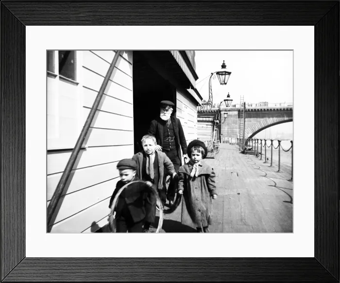 Framed Print : Group of children on Waterloo Pier, London, c1905 Framed Print : Group of children on Waterloo Pier, London, c1905