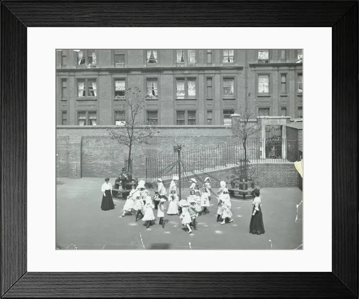Framed Print : Dancing around the maypole, Hugh Myddelton School, Finsbury, London, 1906 Framed Print : Dancing around the maypole, Hugh Myddelton School, Finsbury, London, 1906