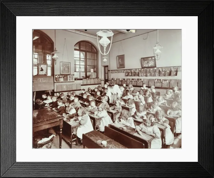 Framed Print : Writing lesson, Hugh Myddelton School, Finsbury, London, 1906 Framed Print : Writing lesson, Hugh Myddelton School, Finsbury, London, 1906