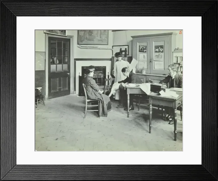 Framed Print : Medical examination, Holland Street School, London, 1911 Framed Print : Medical examination, Holland Street School, London, 1911
