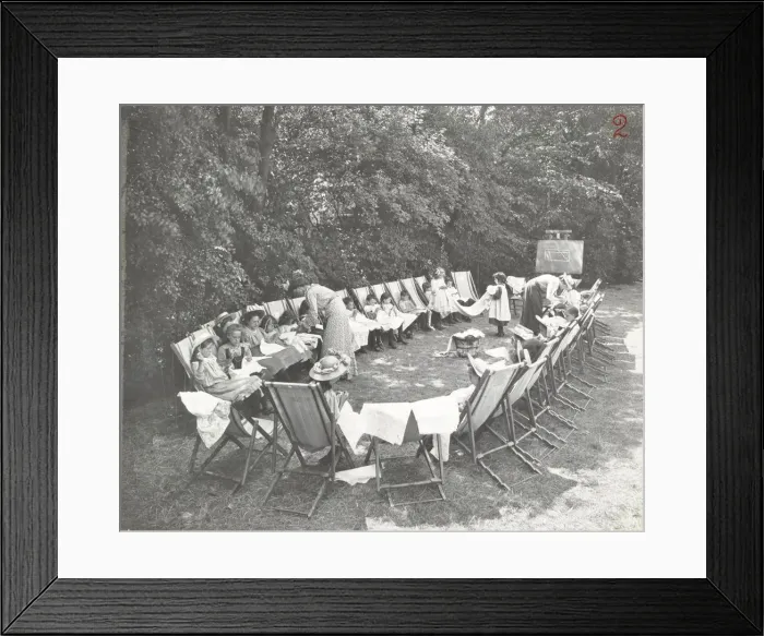 Framed Print : Needlework lesson, Montpelier House Open Air School, London, 1908 Framed Print : Needlework lesson, Montpelier House Open Air School, London, 1908