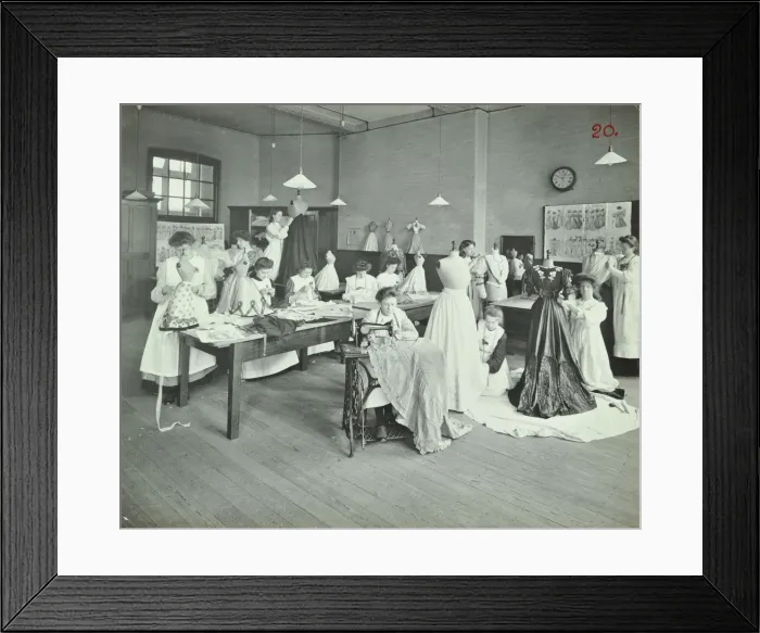 Framed Print : Dressmaking class, Borough Polytechnic, Southwark, London, 1907 Framed Print : Dressmaking class, Borough Polytechnic, Southwark, London, 1907