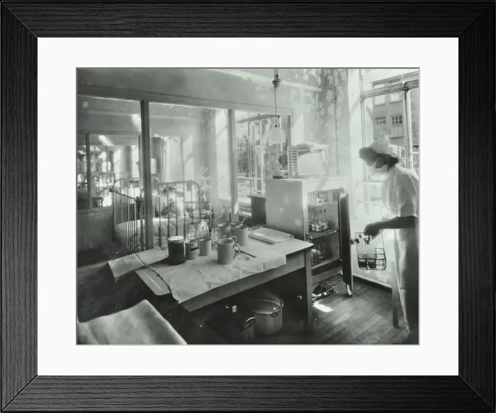 Framed Print : A baby in an isolation unit, Hither Green Hospital, London, 1947 Framed Print : A baby in an isolation unit, Hither Green Hospital, London, 1947