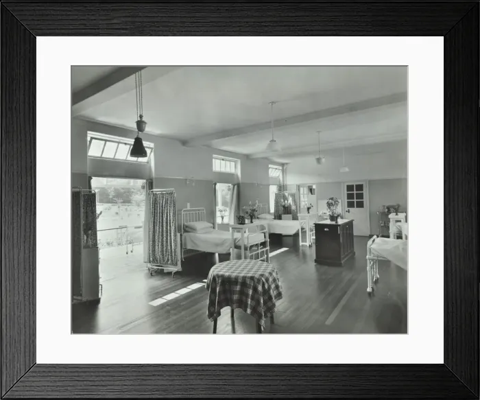 Framed Print : A ward at Orchard House, Claybury Hospital, Woodford Bridge, London, 1937 Framed Print : A ward at Orchard House, Claybury Hospital, Woodford Bridge, London, 1937