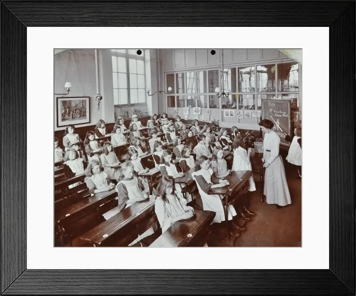 Framed Print : Classroom scene, Albion Street Girls School, Rotherhithe, London, 1908 Framed Print : Classroom scene, Albion Street Girls School, Rotherhithe, London, 1908