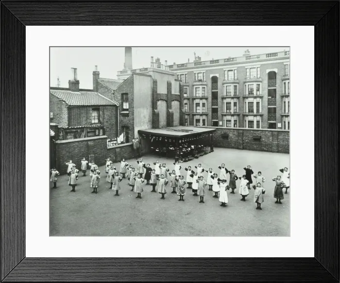 Framed Print : Open air exercise class, Ben Jonson School, Stepney, London, 1911 Framed Print : Open air exercise class, Ben Jonson School, Stepney, London, 1911