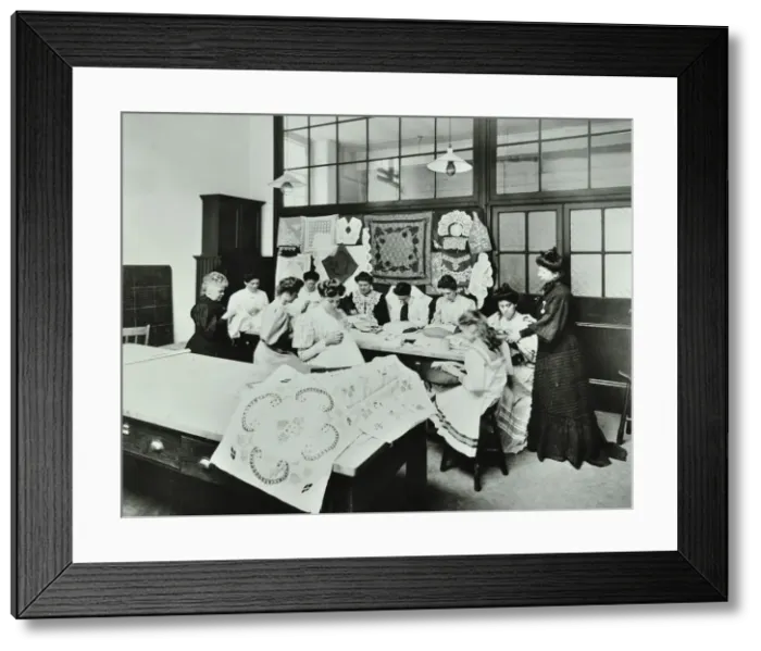 Framed Print : Bobbin lace and embroidery class, Northern Polytechnic, London, 1907 Framed Print : Bobbin lace and embroidery class, Northern Polytechnic, London, 1907