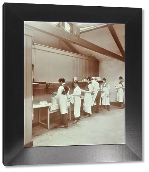 Scullery practice, Sailors Home School of Nautical Cookery, London, 1907