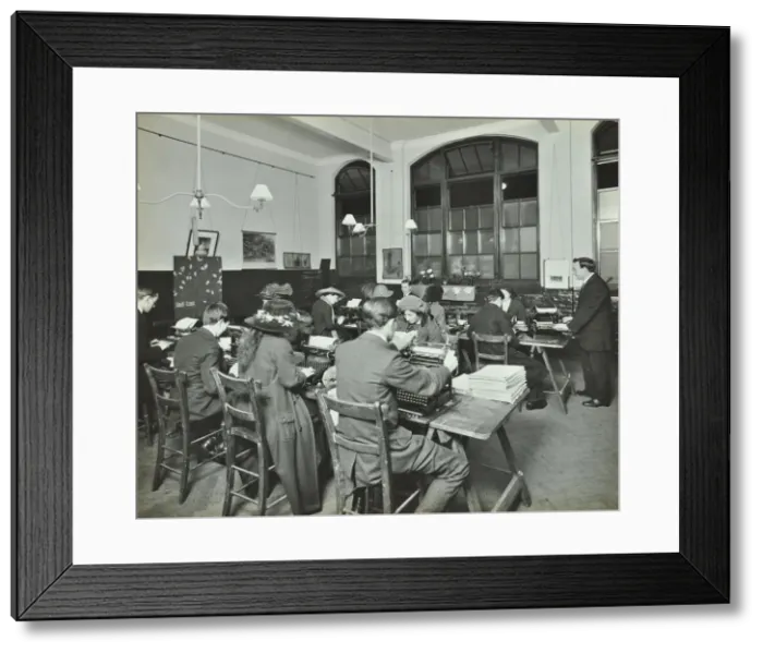 Framed Print : Typewriting class, Hammersmith Commercial Institute, London, 1913 Framed Print : Typewriting class, Hammersmith Commercial Institute, London, 1913