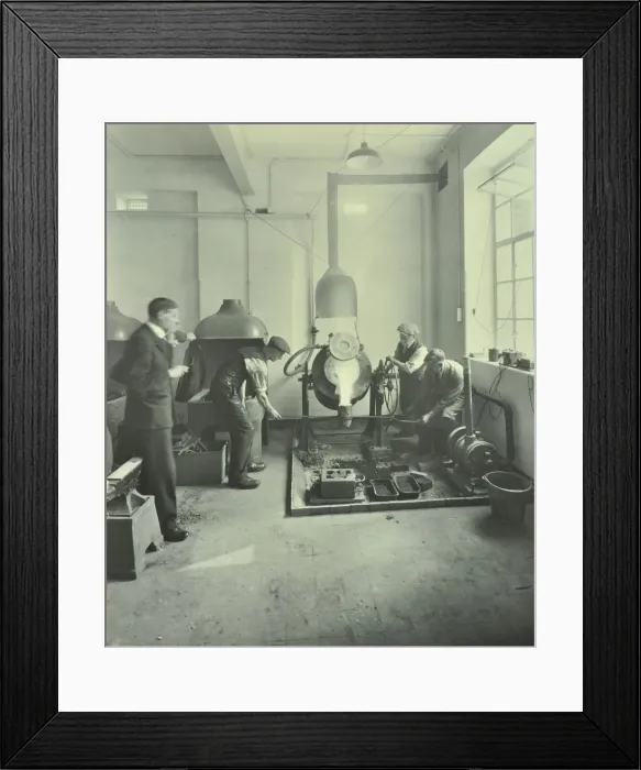 Framed Print : Men pouring molten metal in a foundry, School of Engineering and Navigation, London, 1931 Framed Print : Men pouring molten metal in a foundry, School of Engineering and Navigation, London, 1931