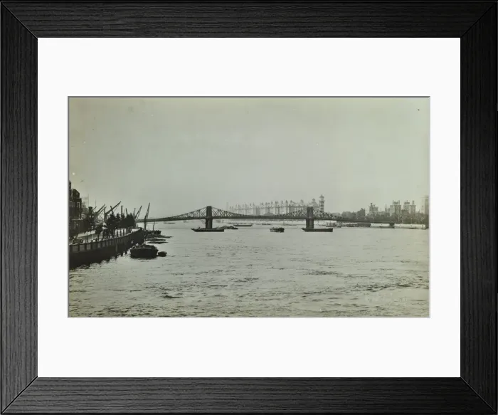Framed Print : The Thames and Lambeth Bridge looking downstream, 1897 Framed Print : The Thames and Lambeth Bridge looking downstream, 1897