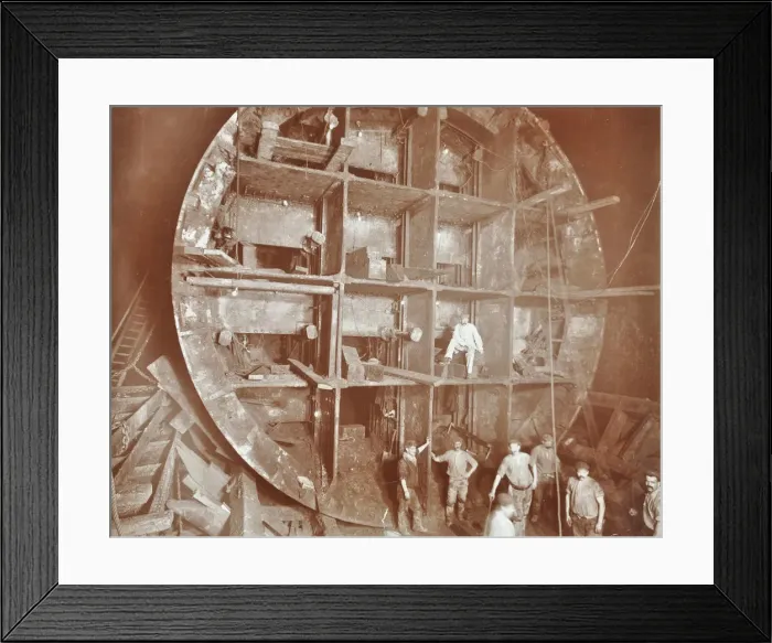Framed Print : Construction of the Rotherhithe Tunnel, Bermondsey, London, November 1906 Framed Print : Construction of the Rotherhithe Tunnel, Bermondsey, London, November 1906
