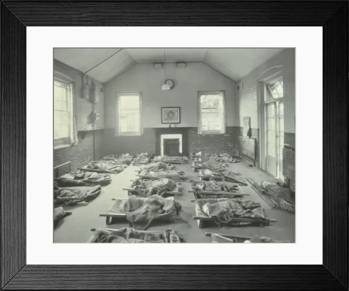 Framed Print : Young children asleep at Mitcham Residential School, London, 1931 Framed Print : Young children asleep at Mitcham Residential School, London, 1931