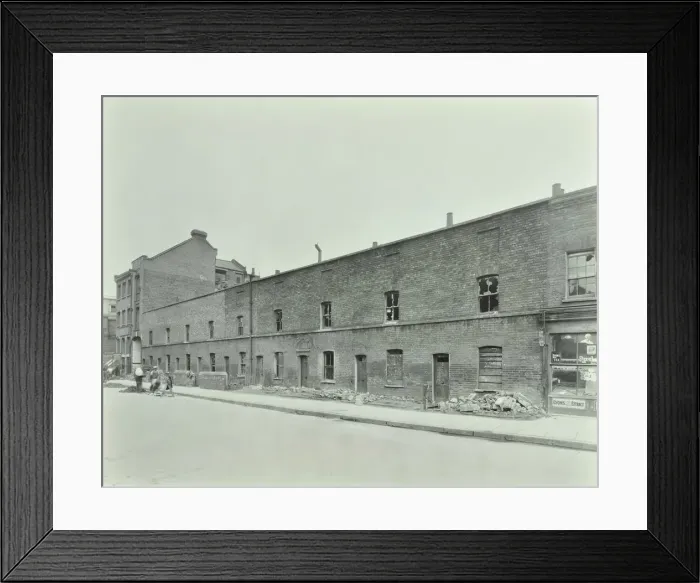 Framed Print : Row of derelict houses, Hackney, London, August 1937 Framed Print : Row of derelict houses, Hackney, London, August 1937
