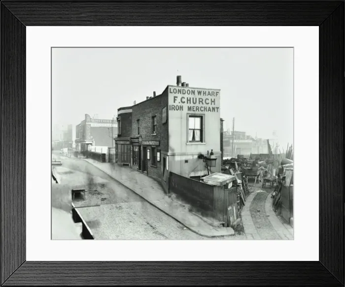 Framed Print : Scrapyard by Cat and Mutton Bridge, Shoreditch, London, January 1903 Framed Print : Scrapyard by Cat and Mutton Bridge, Shoreditch, London, January 1903